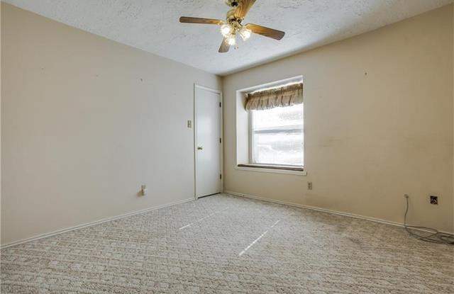 1001 Seabrook Drive Gallery 3