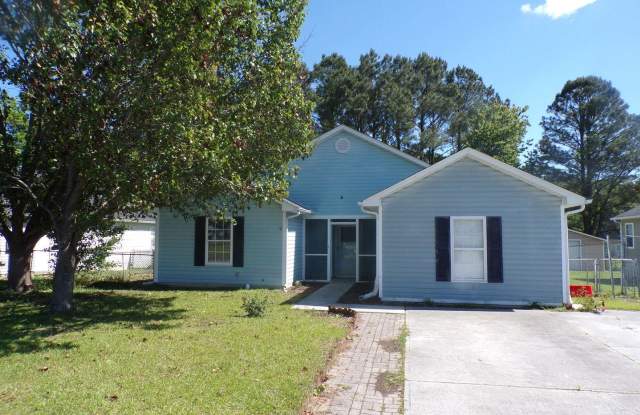 Lovely 3 Bedroom 2 Full Bathroom with a Bonus Room located in Springdale Acres photos photos
