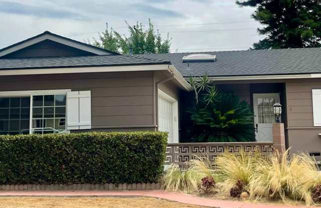 Charming 4 bedroom Family Home in Coveted Troy High School District- Fullerton - 1612 East Union Avenue, Fullerton, CA 92831