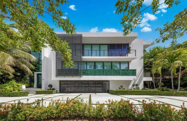 420 N Hibiscus Dr photos photos