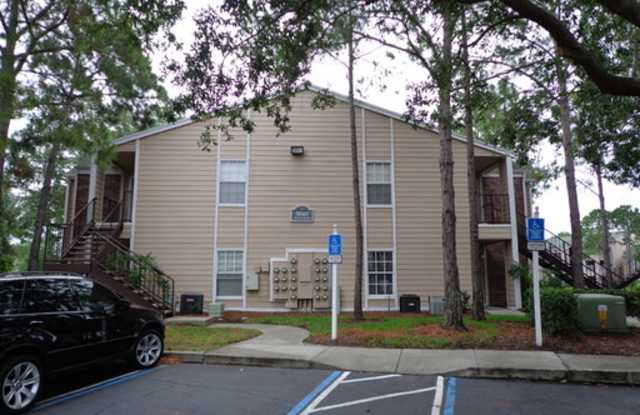 2/2 Park Central Condo Close to Millenia - 5040 Park Central Drive, Orlando, FL 32839