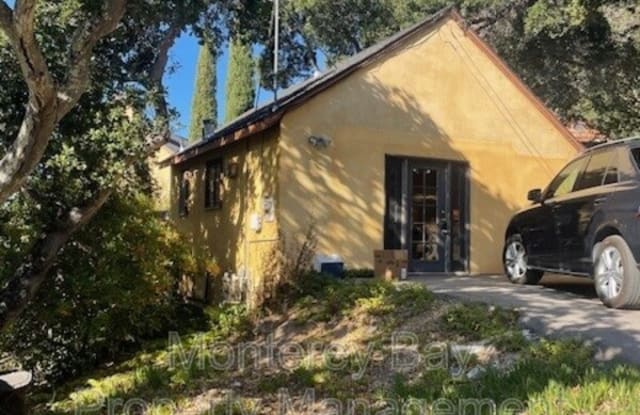 16 Marquard Road - 16 Marquard Road, Carmel Valley Village, CA 93924