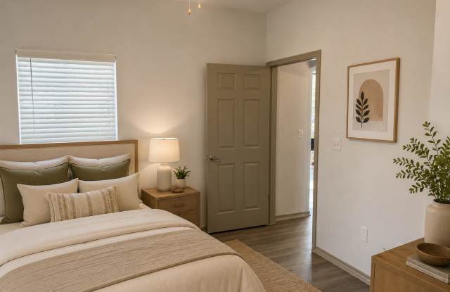 Newport Apartments Gallery 3