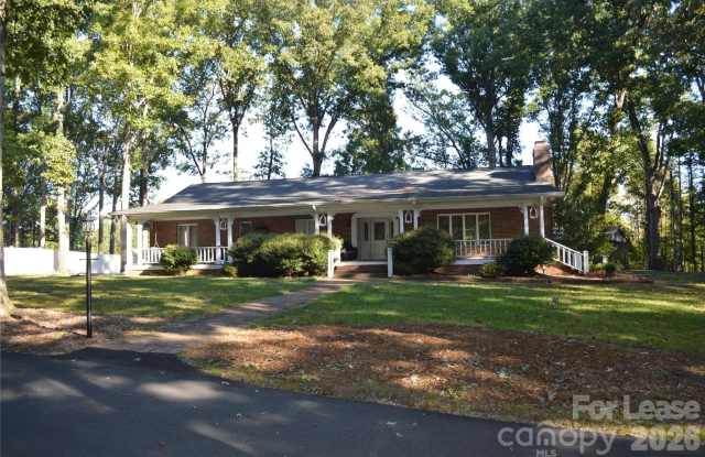 9932 Heritage Oak Court Gallery 1