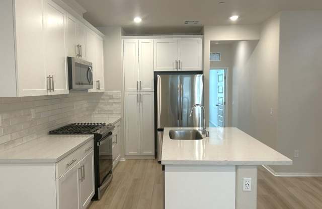 1696 CAYTON LOOP WEST COVINA 91790 (3 BED / 3 BATH) Gallery 4