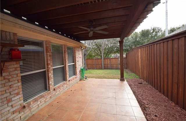 236 Fox Wood Drive Gallery 2