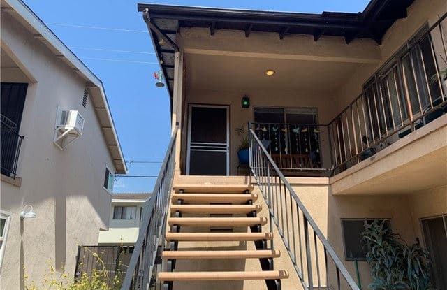 4125 E Mendez Street #4 - 4125 E Mendez St, Long Beach, CA 90815