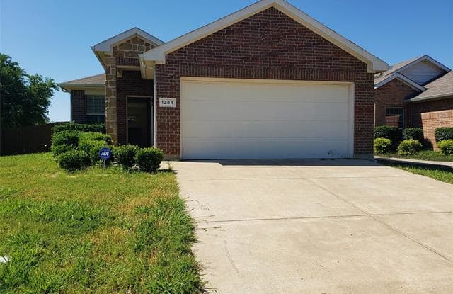 1284 Kielder Circle - 1284 Kielder Circle, Fort Worth, TX 76134