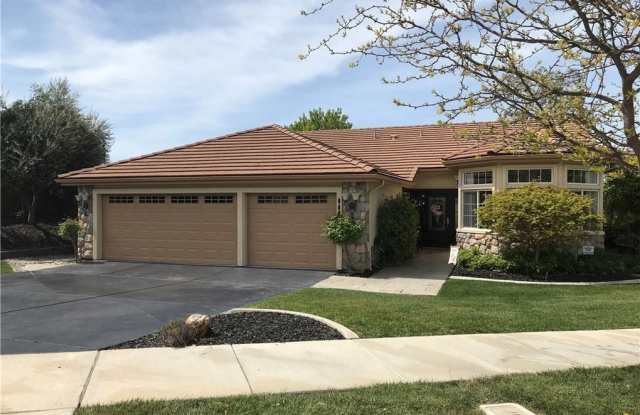 1687 Kleck Rd - 1687 Kleck Road, El Paso de Robles, CA 93446
