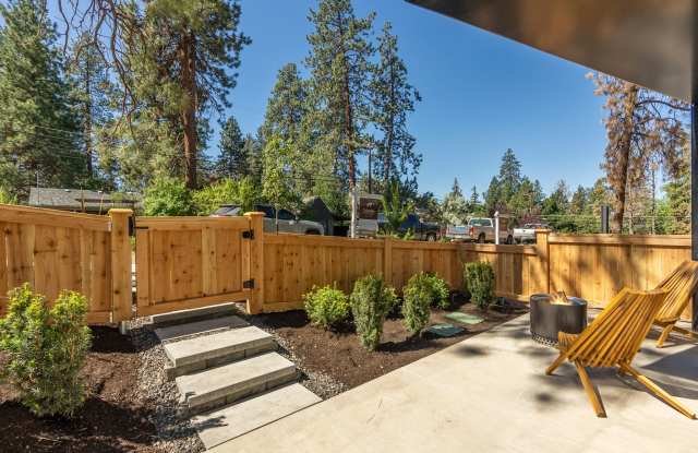 930 Northeast Norton Avenue - 1 Gallery 2