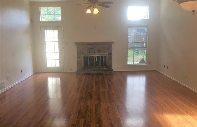 7821 Pennington Court Gallery 2