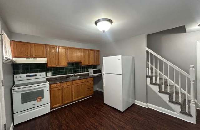 700 Bethnal Road photos photos