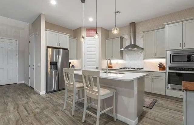 5031 East Paddock Place Gallery 3