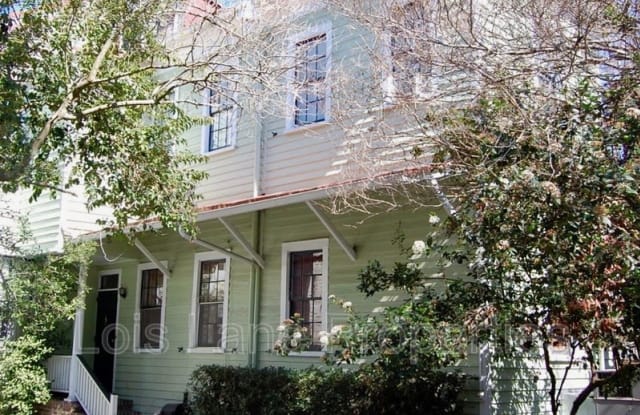 139 1/2 Broad Street - 139 1/2 Broad St, Charleston, SC 29401