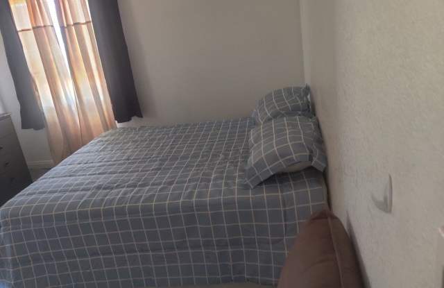 4 Bedroom Single Family Home in California City Gallery 3