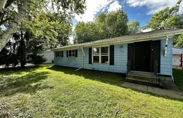 1216 Meadowview Drive Gallery 2