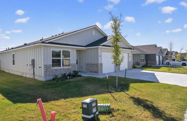 Charming 3BR Duplex in Copperas Cove Gallery 4