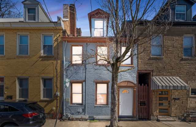 Renovated Home - South Side Flats photos photos