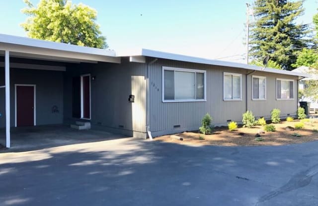1218 Glenn Street - 1218 Glenn Street, Santa Rosa, CA 95401