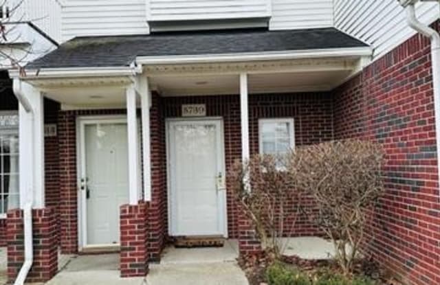 5739 TWIN OAKS Drive - 5739 Twin Oaks Drive, Sterling Heights, MI 48314