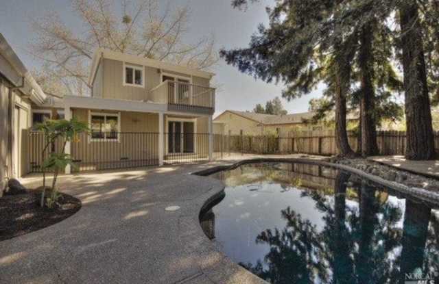 Large 4 Bedroom, 3 Bath House in Rincon Valley ~ Inground Swimming Pool photos photos