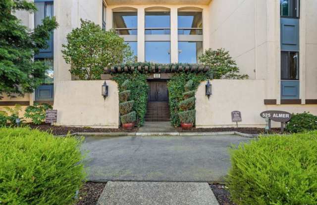 525 Almer RD 106 photos photos