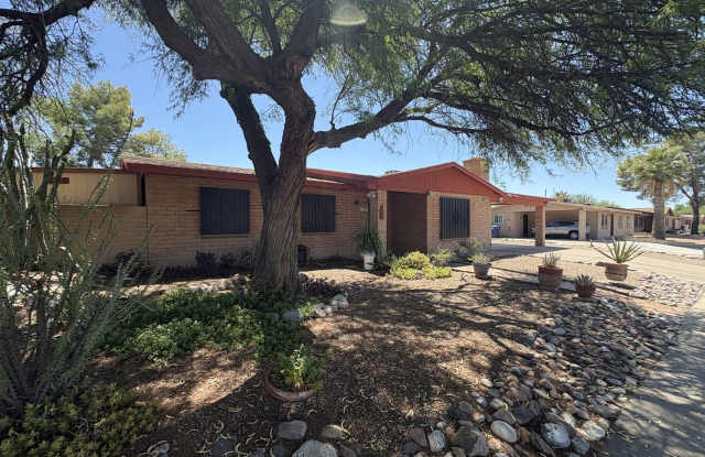 Convenient location in Midvale Park Close to all your needs photos photos
