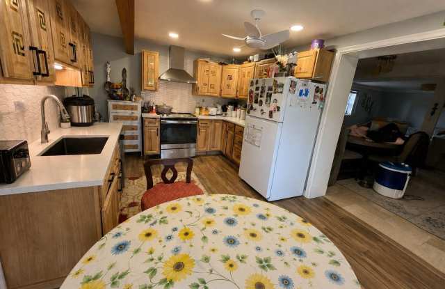4305 KENTLAND Drive Gallery 4