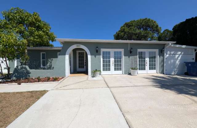 6947 Bottle Brush Dr photos photos
