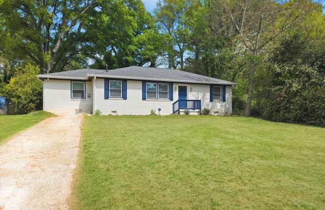 1752 Lynn Lane photos photos