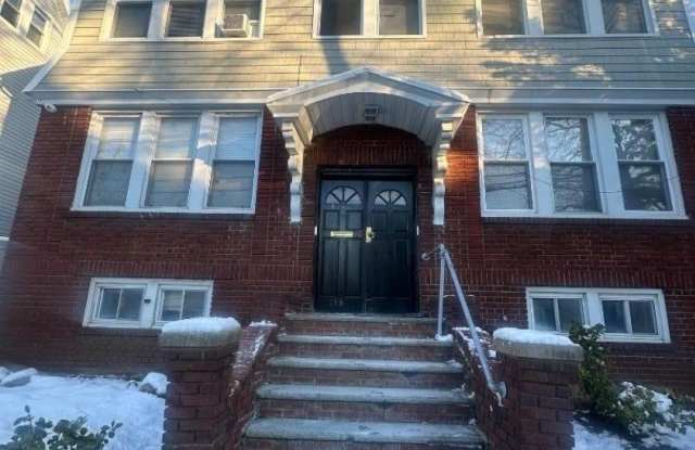 138 Vermont Ave photos photos