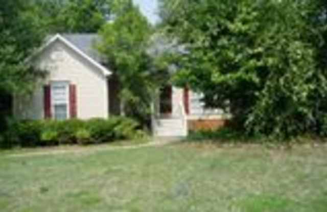 **AVA. 10/1, Possibly Sooner!** 3BR/2BA Westside w/ Unfinished Basement! photos photos
