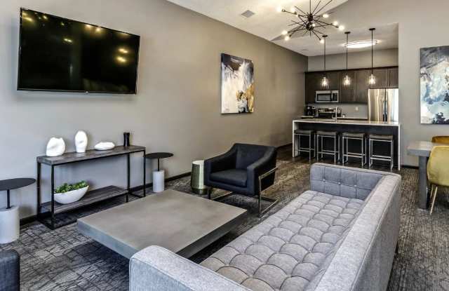 Southwest Gables Gallery 3