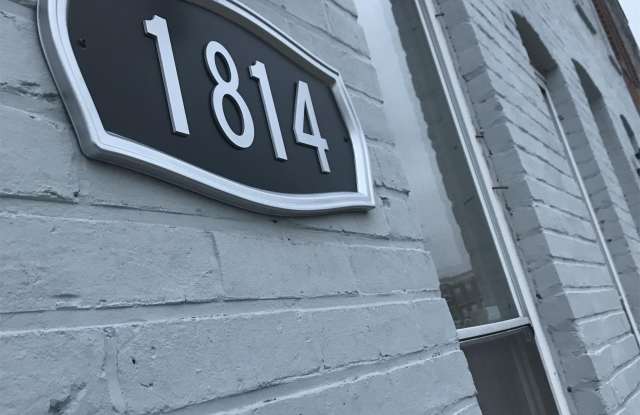 1814 Laurens Street Gallery 2