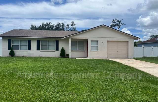 1500 Coronet Drive photos photos