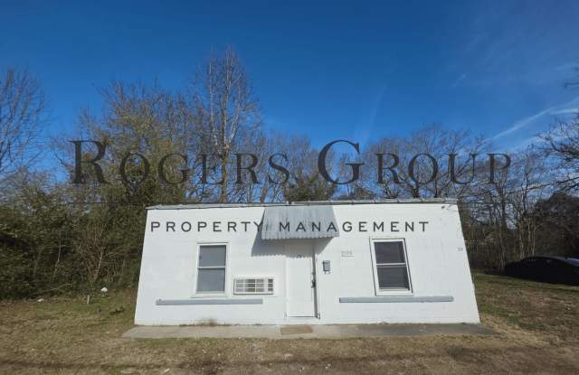 Homes for rent in Henderson NC - 725 Old Epsom Road - Schedule Showing at www.rentnc.net photos photos