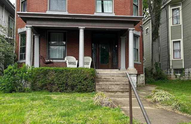 1615 Beechwood Avenue - 1615 Beechwood Avenue, Louisville, KY 40204