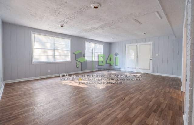 6331 Garnet Drive Gallery 4