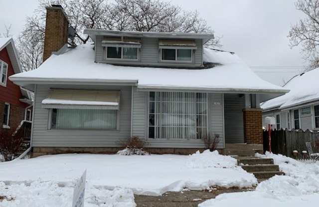 West Allis 3 bedroom 2 full bath home photos photos