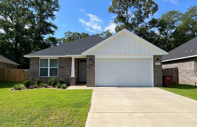 Discover the home of your dreams in the highly coveted Pace area! photos photos