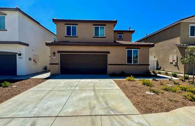 Modern 4 Bedroom 3 Bathroom Home with Solar COMING SOON! photos photos