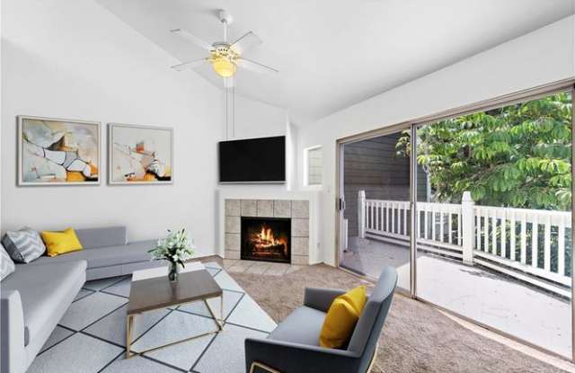 3027 Langs Bay Gallery 2