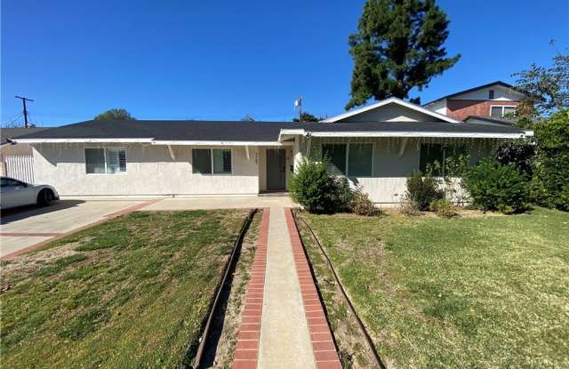 9767 Comanche photos photos