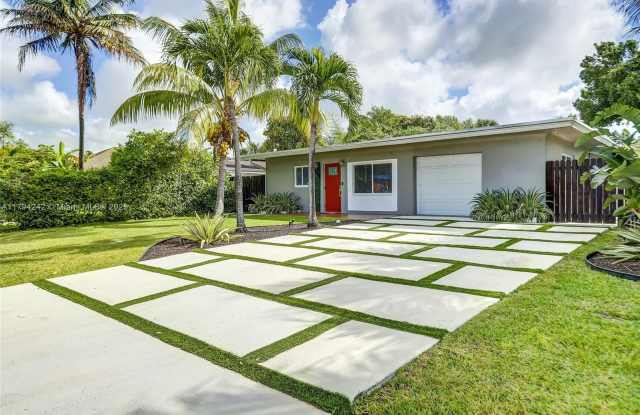 1516 SW 30th Ave photos photos