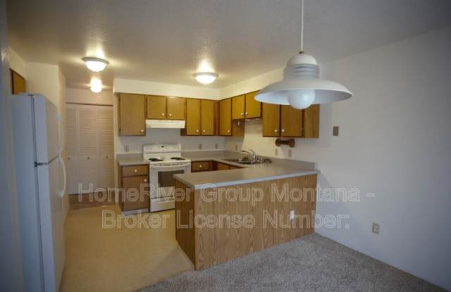 2720 Crystal Ct Gallery 2