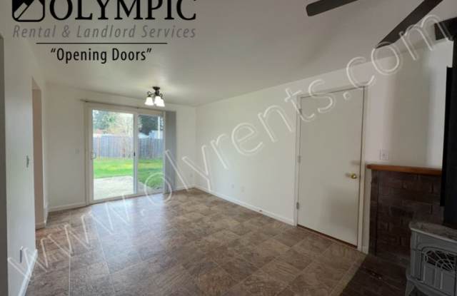 4714 Ridgemont Ct SE Gallery 4