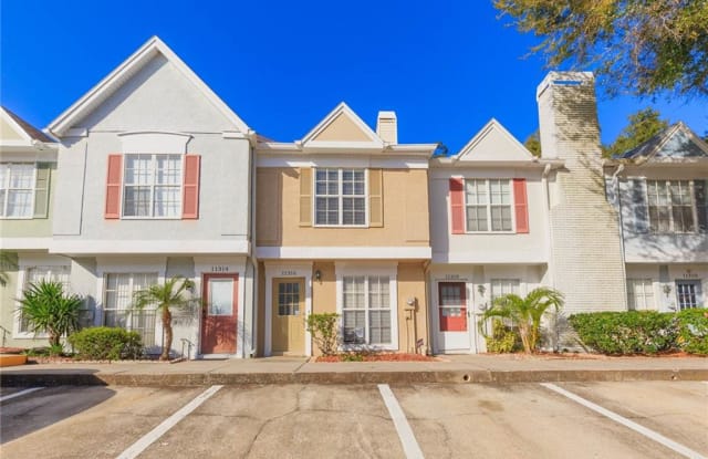 11316 GRANDVILLE DRIVE - 11316 Grandville Drive, Temple Terrace, FL 33617