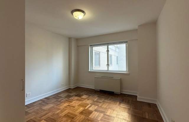 196 E 71st St Gallery 2