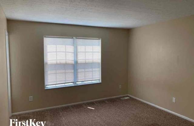 1006 Haltonia Drive Gallery 4