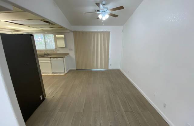 4 bed/2 bath home Located in Central Las Vegas Gallery 4